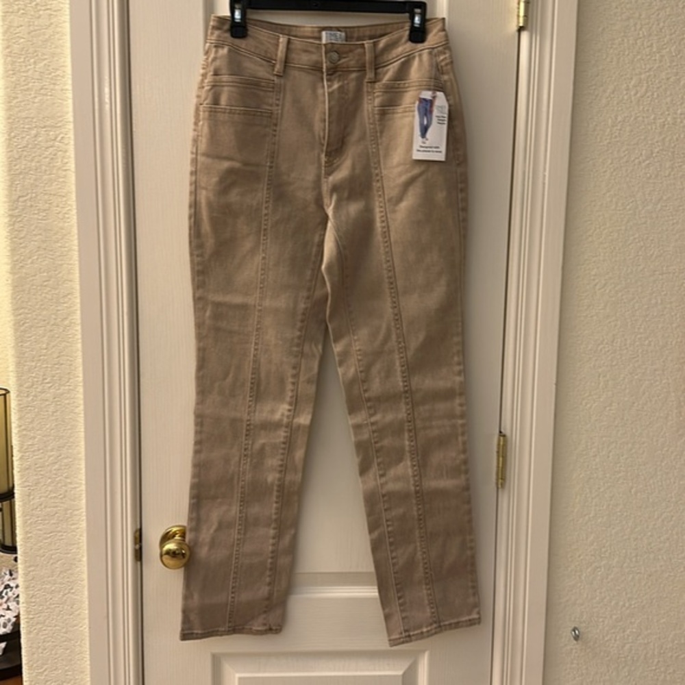 Time and Tru hi-rise straight regular denim jeans khaki size 4